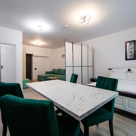 L&V Family Studio Apartamento Sinaia Exterior foto